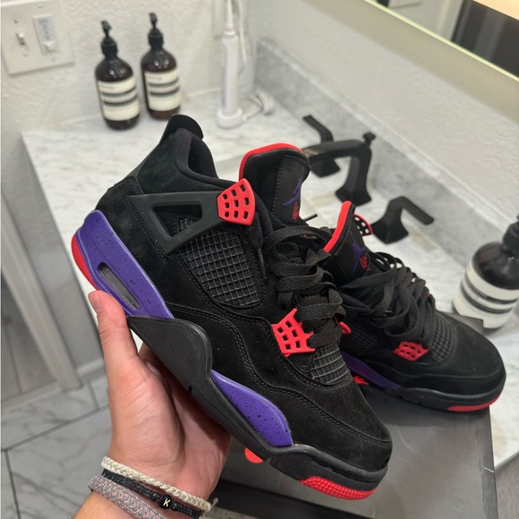 Jordan 4 'Raptor'